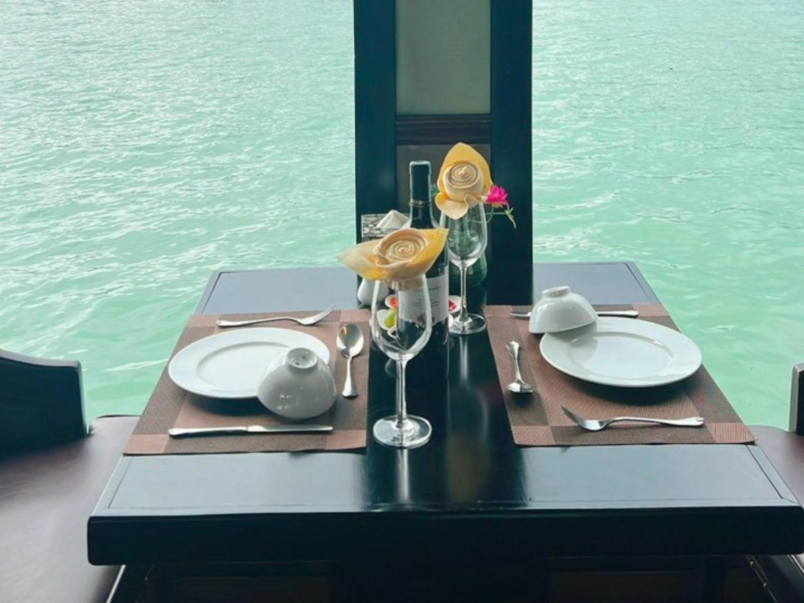 Halong Luxury Cruise Hotel ฮาลอง ภายนอก รูปภาพ